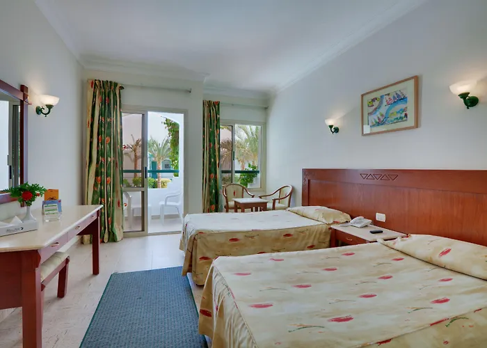 Resort Falcon Hills 3*